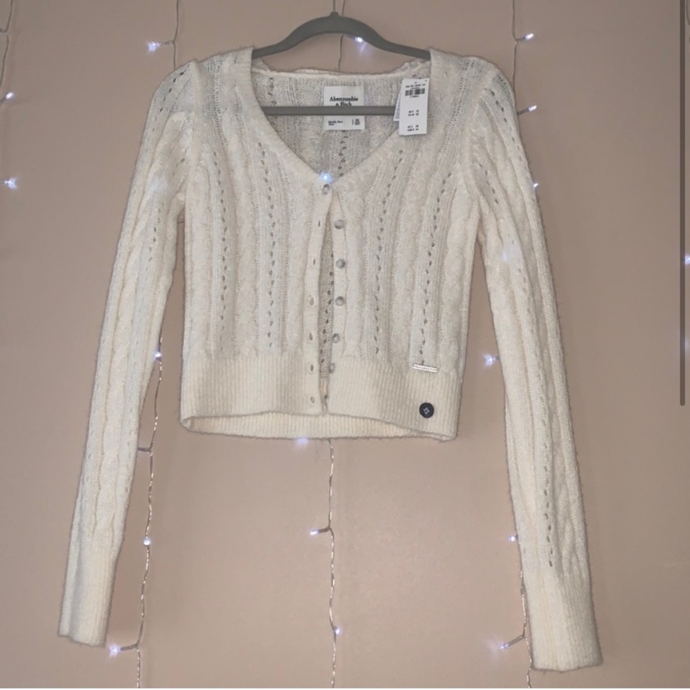 Abercrombie and Fitch cardigan